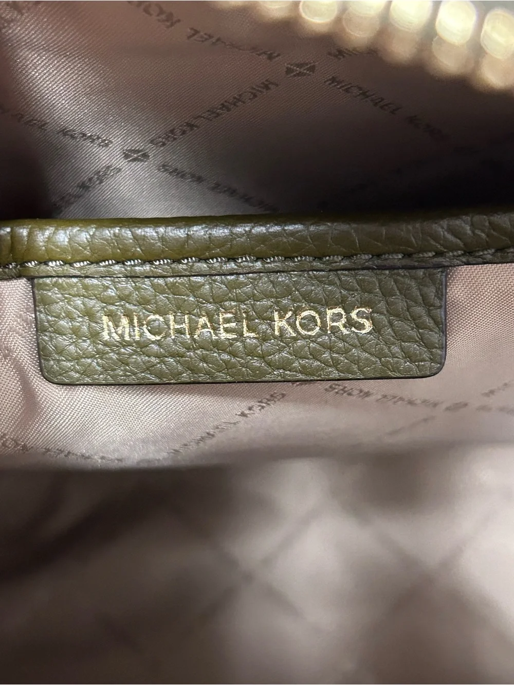 Michael Kors compact michael